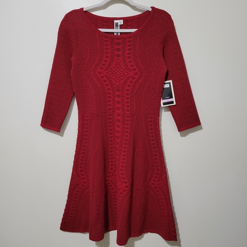NWT Julian Taylor Red Geometric Textured Knit Fit & Flare Dress Size Small